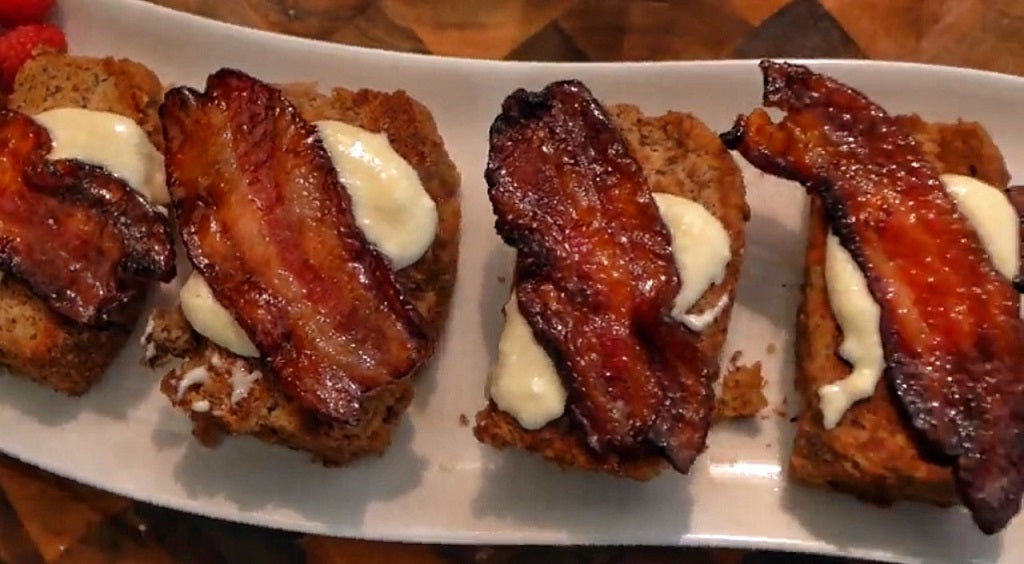 Griddled banana bread with cream cheese glaze and candied bacon