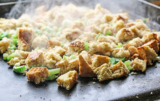 Corn Bread Thanksgiving Stuffing