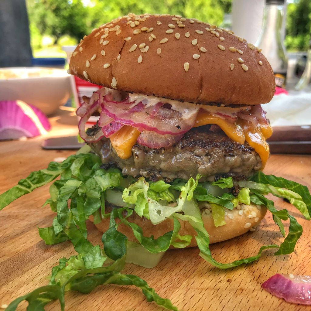 Bacon Cheese Burger with Coriander Pickled Red Onions & Smoky Mayo